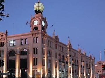 Hotel Unilodge On Broadway 3*